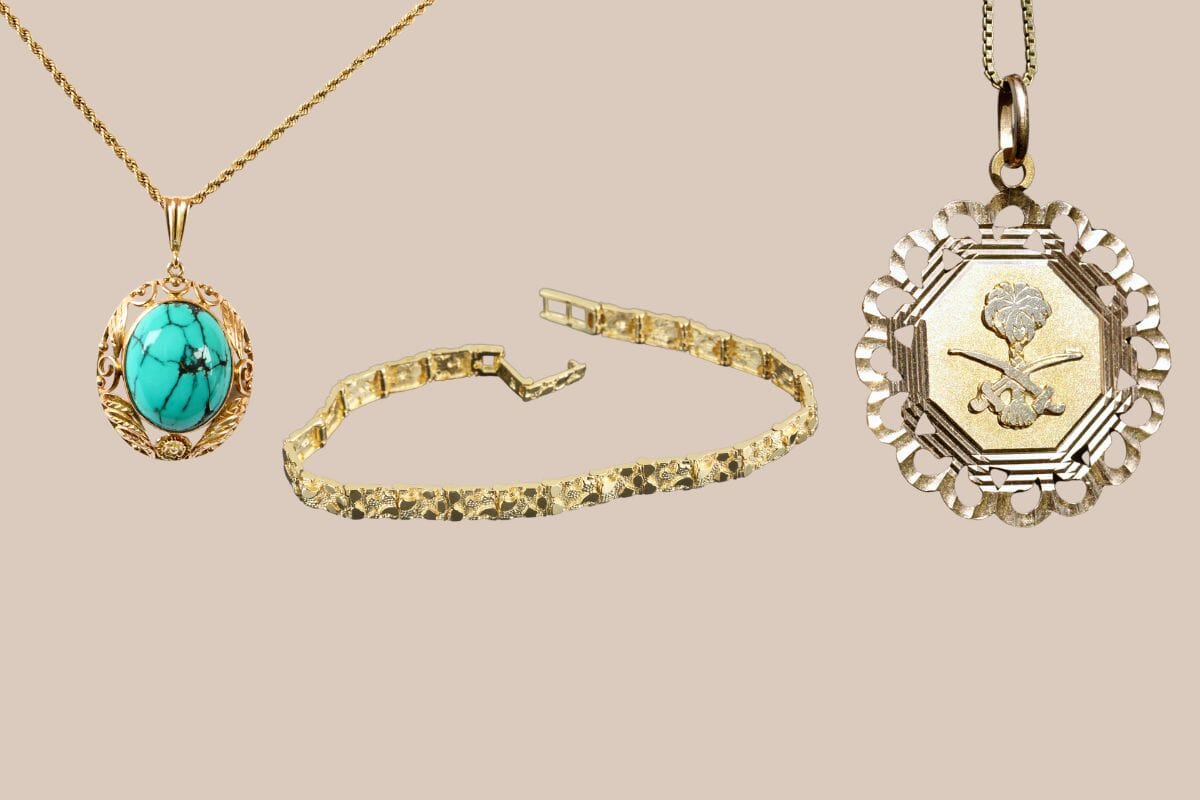 What is Bail in Jewelry: Understanding Its Role and Function