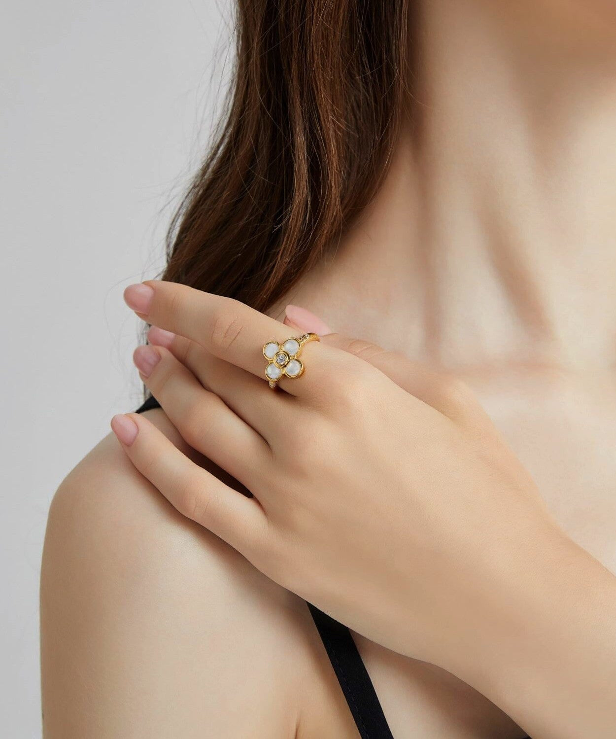 24K Gold Four Leaf Clover Ring Saurin Jiya
