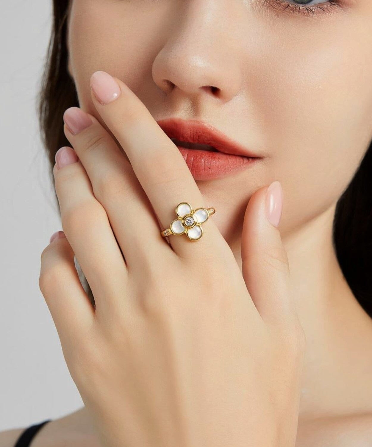 24K Gold Four Leaf Clover Ring Saurin Jiya