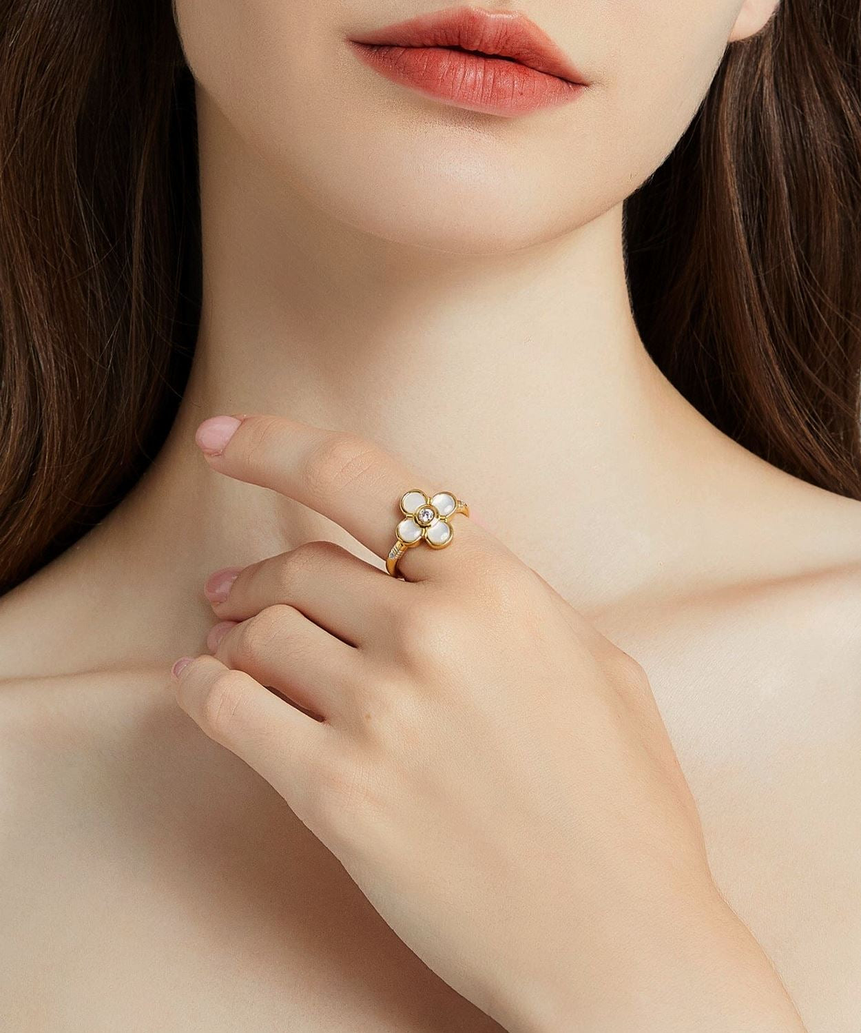 24K Gold Four Leaf Clover Ring Saurin Jiya