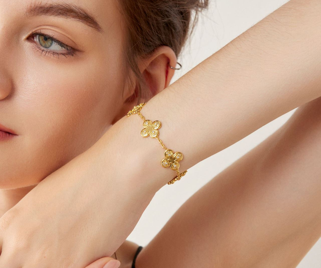 Gold Clover BraceletHandcrafted Fine Jewelry