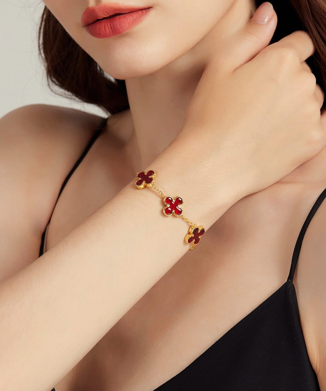 24K Gold Red Agate Clover Bracelet Saurin Jiya