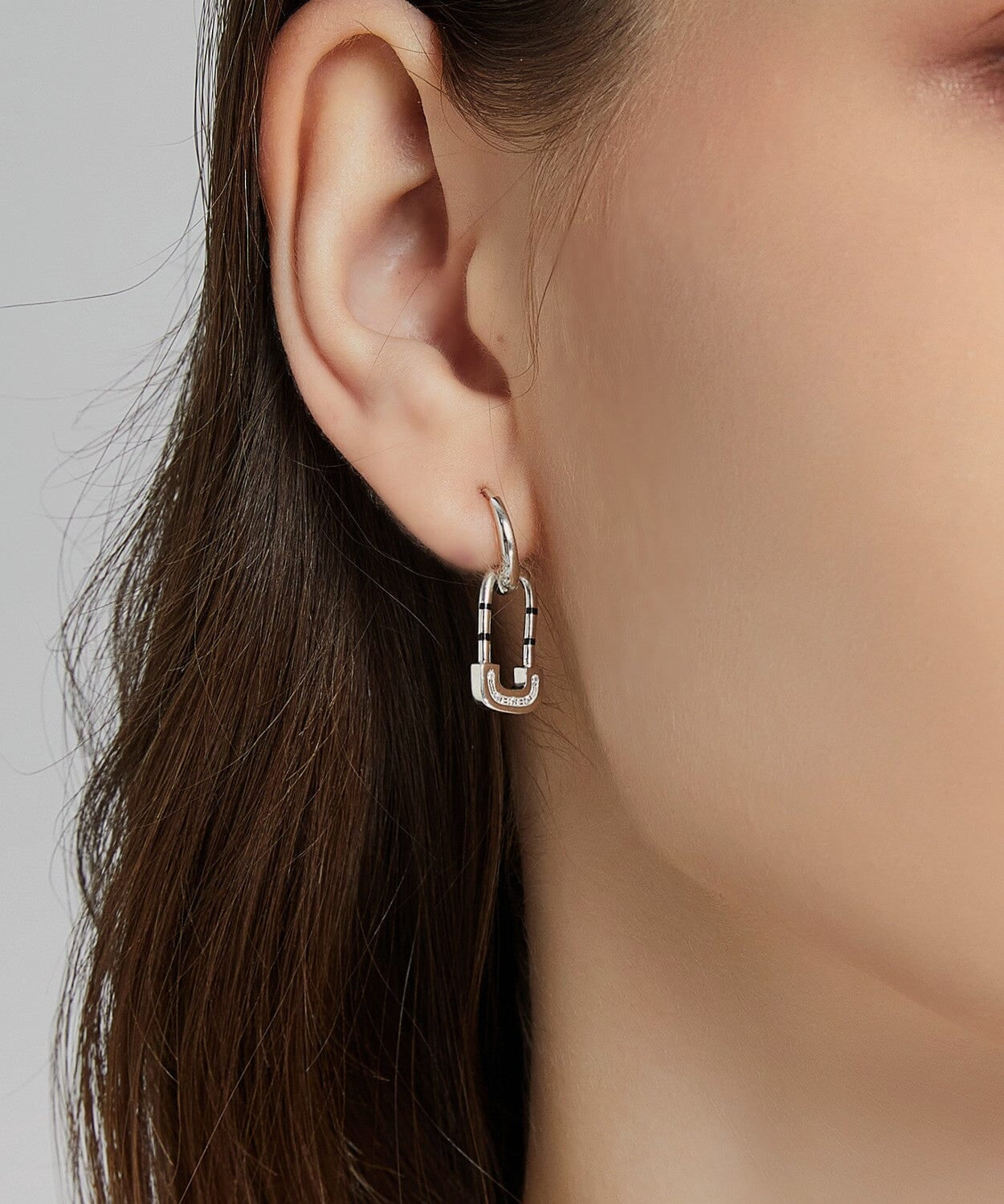 24K White Gold Lock Earring Saurin Jiya