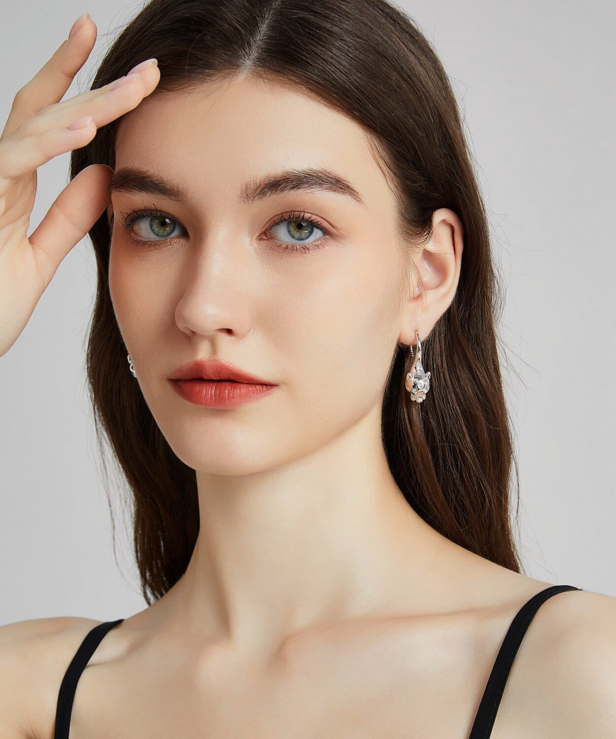 24K White Gold Panther Earring Saurin Jiya