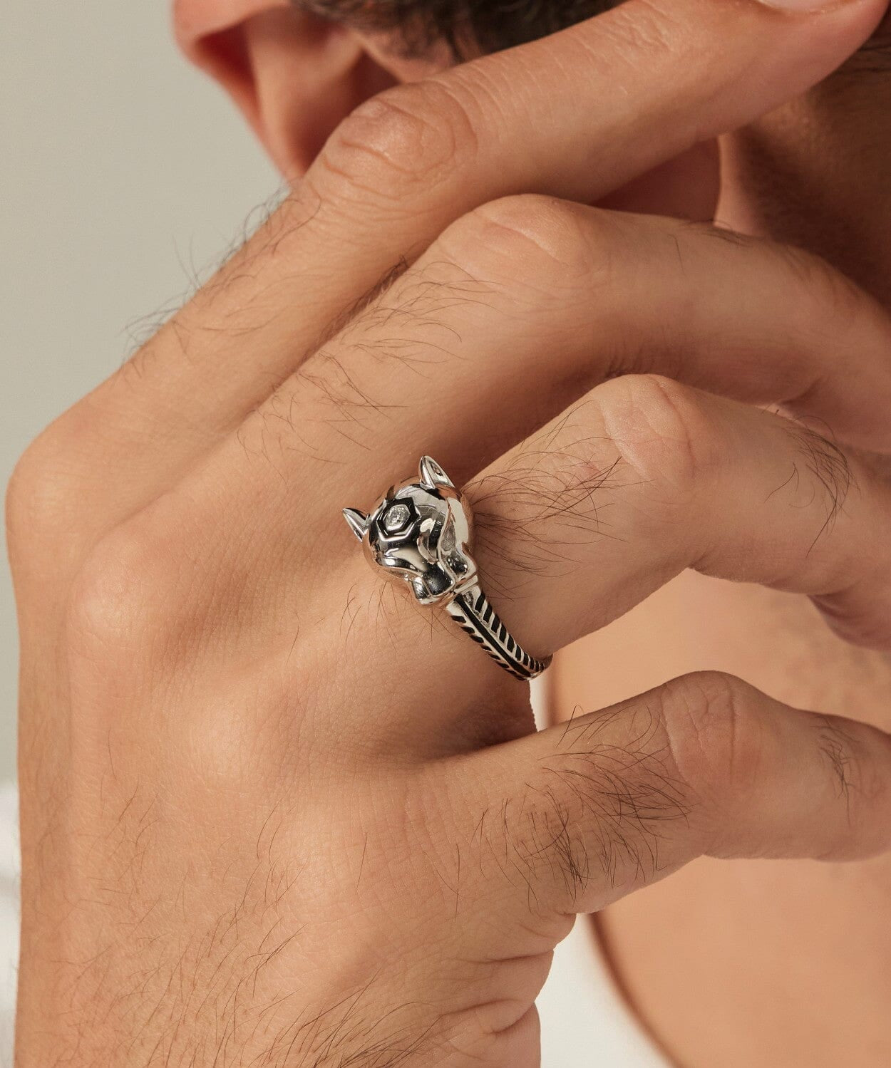 24K White Gold Panther Ring Saurin Jiya