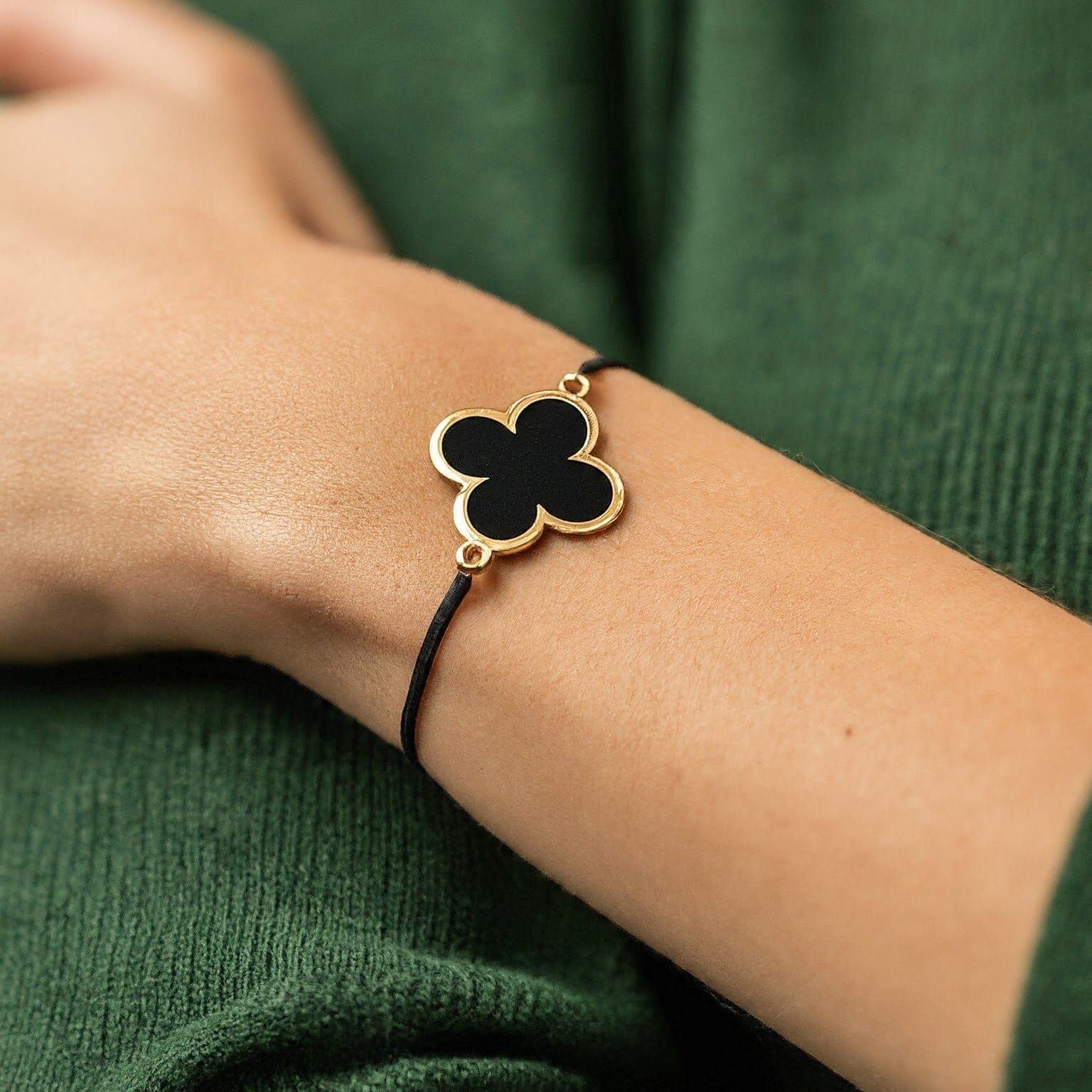 Clover Bracelet Black and Gold: A Guide to Luck and Style