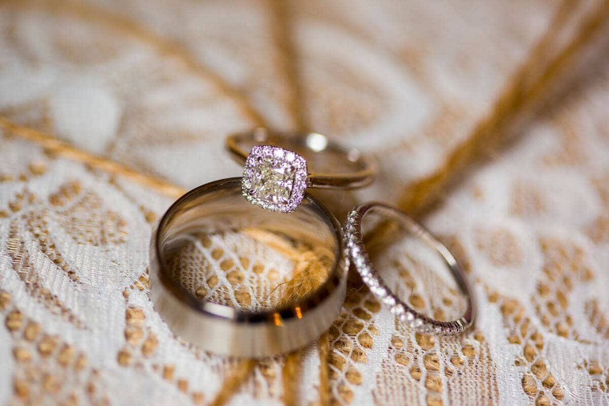 Popular Wedding Rings: Trends and Timeless Choices for Your Big Day