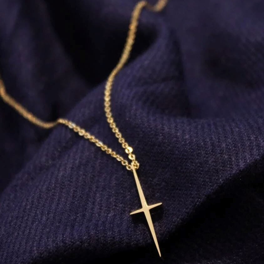 The Ultimate Guide to Yellow Gold Cross Pendants