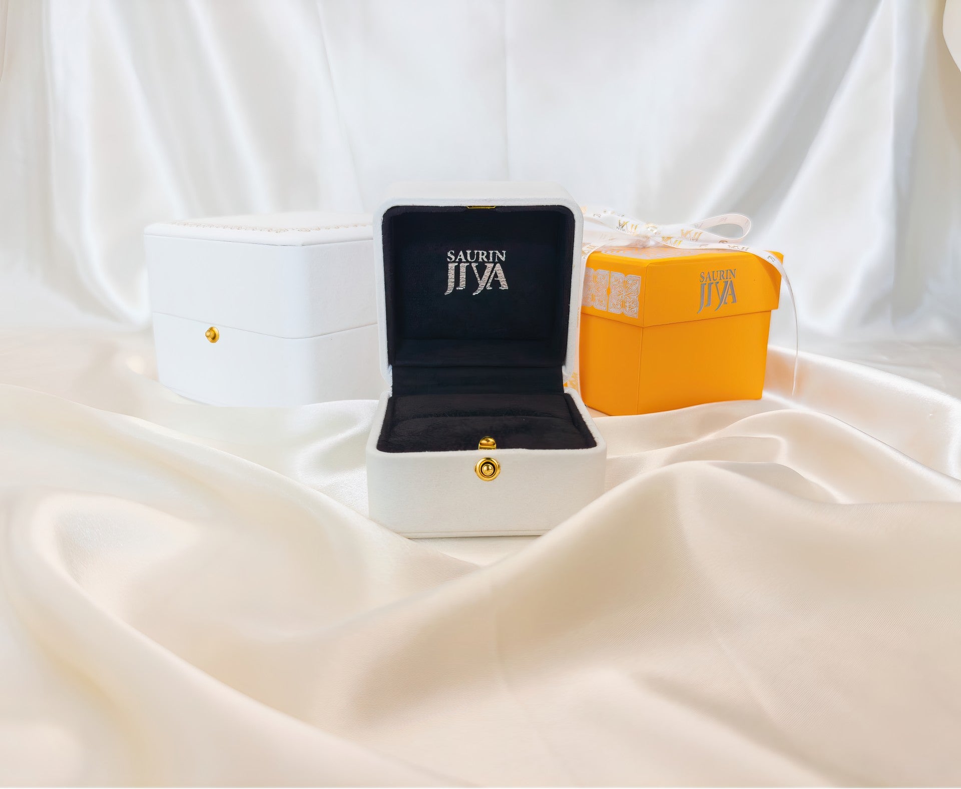 saurin jiya jewelry box